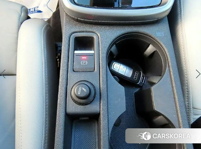 Audi A3 (8Y) 2024 Белый из Кореи, фото 3