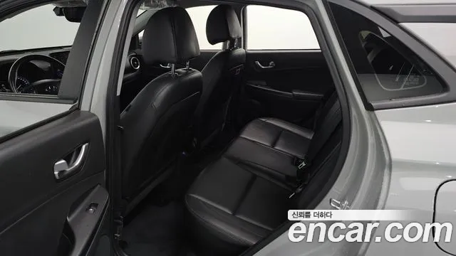 Hyundai The New Kona 2021 Серебристо-серый из Кореи, фото 3