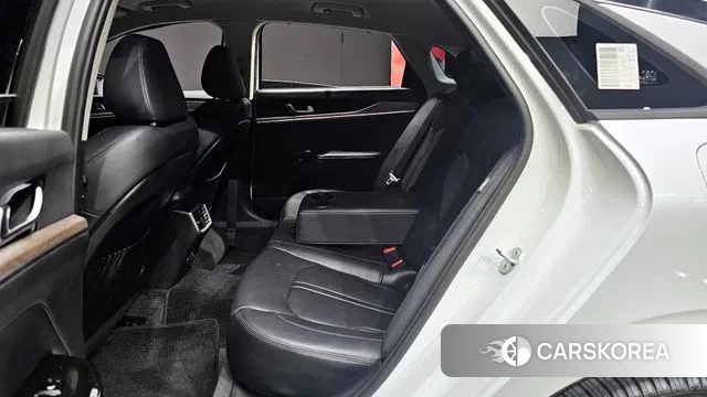 Kia K5 3rd generation 2023 Белый из Кореи, фото 3