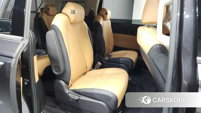 Kia Carnival 4th generation 2021 Серый из Кореи, фото 3