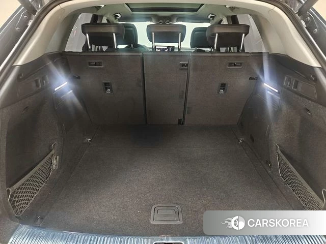 Audi Q5L 2022 Черный из Китая, фото 3