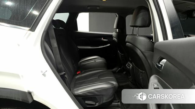 Hyundai The New Santa Fe 2021 Белый из Кореи, фото 3