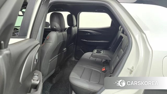 Chevrolet (GM Daewoo) Trailblazer 2022 Белый из Кореи, фото 3