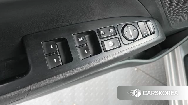 Hyundai The New Avante AD 2019 Серебристо-серый из Кореи, фото 3