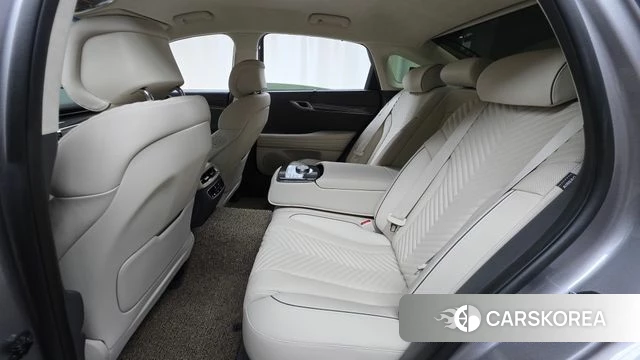 Genesis G80 (RG3) 2023 Серебряный из Кореи, фото 3