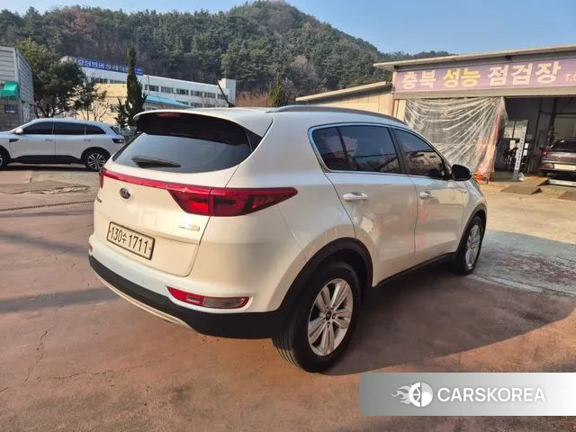 Kia Sportage 4th Generation 2018 Белый из Кореи, фото 3