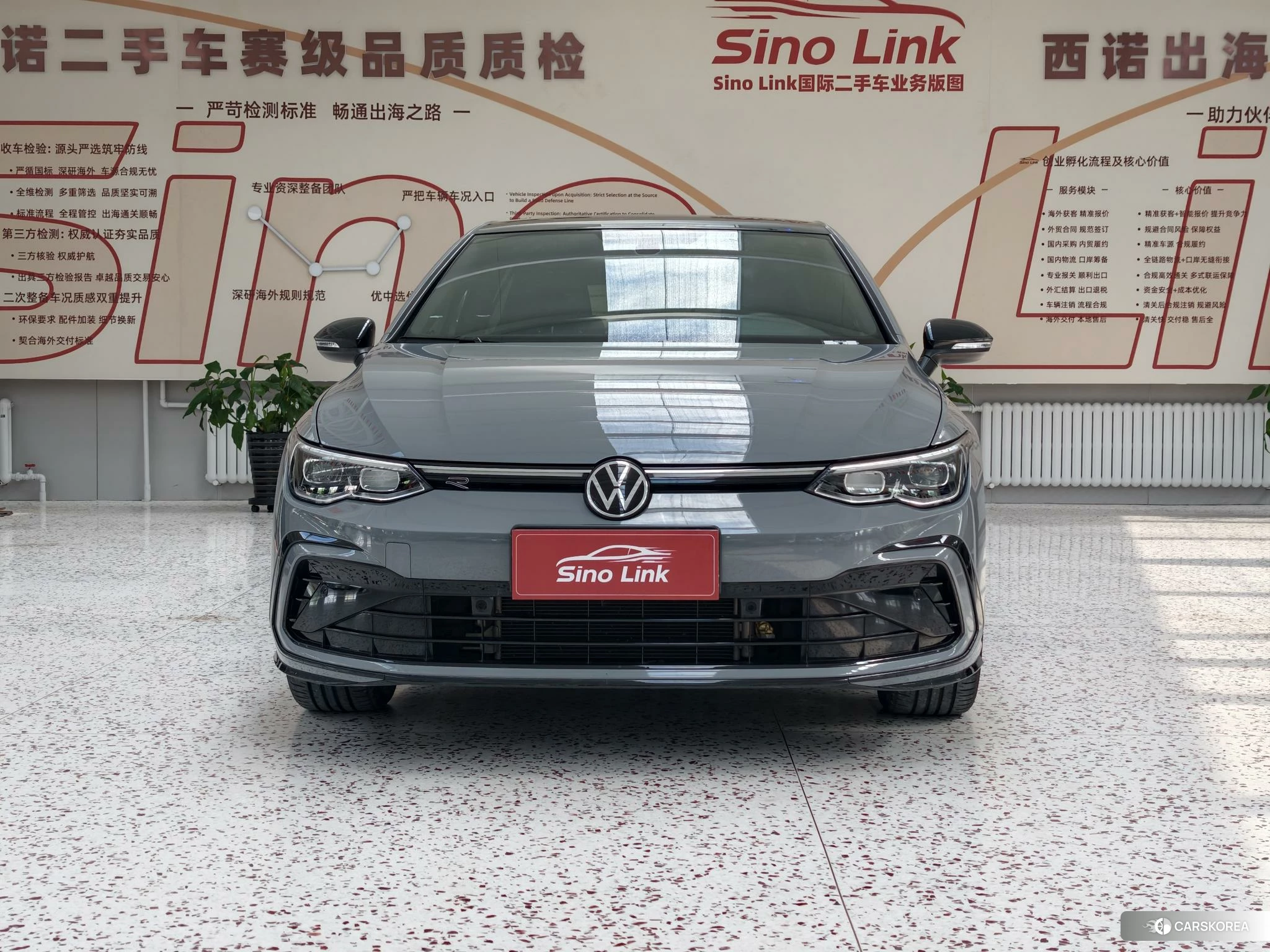 Volkswagen Golf 2022 Серебристо-серый из Китая, фото 3