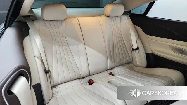 Mercedes-Benz E-Class W213 2019 Темно-зеленый из Кореи, фото 3