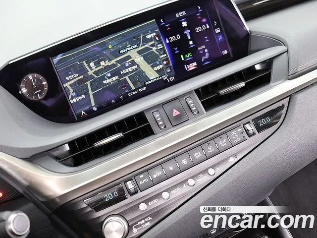 Lexus ES300h 7th generation 2020 Песочный из Кореи, фото 3