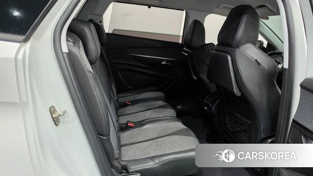 Peugeot 5008 second generation 2018 Белый из Кореи, фото 3