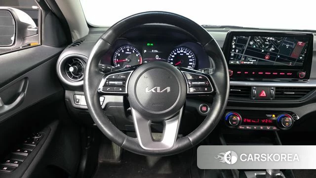 Kia The New K3 2nd generation 2022 Белый из Кореи, фото 3