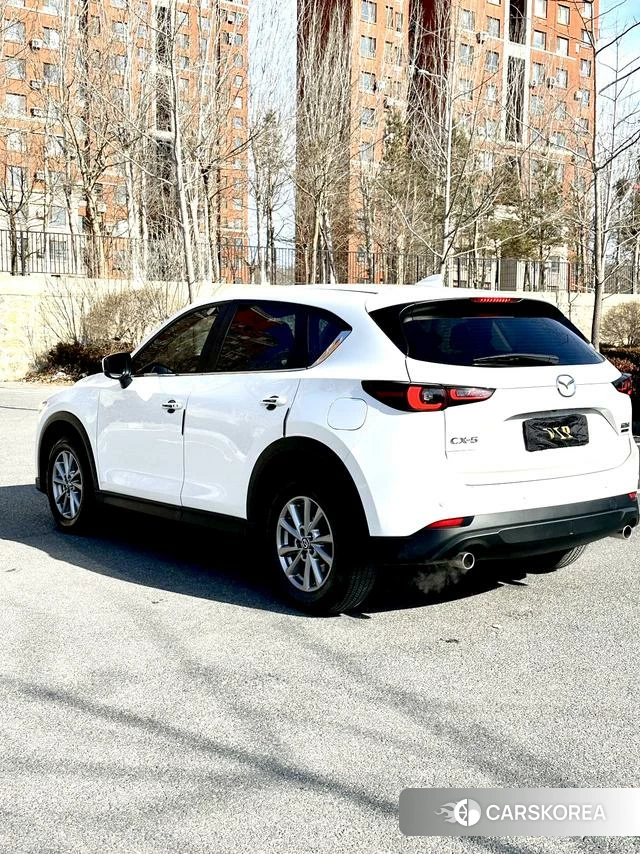 Mazda CX-5 2023 Белый из Китая, фото 3