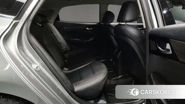 Kia K7 Premier 2021 Серебристо-серый из Кореи, фото 3