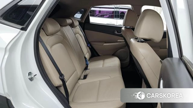 Hyundai Kona 2018 Белый из Кореи, фото 3