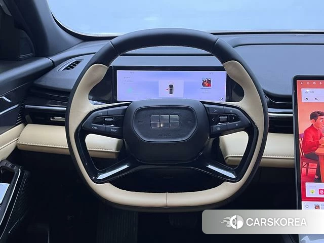 Geely Galaxy Galaxy L6 2024 Серебристо-серый из Китая, фото 3