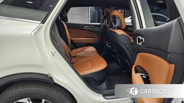 Kia Sportage 5th Generation 2024 Белый из Кореи, фото 3