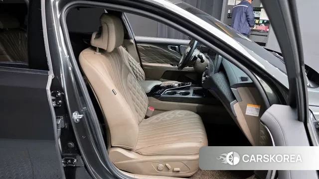 Kia K8 Hybrid 2023 Серый из Кореи, фото 3