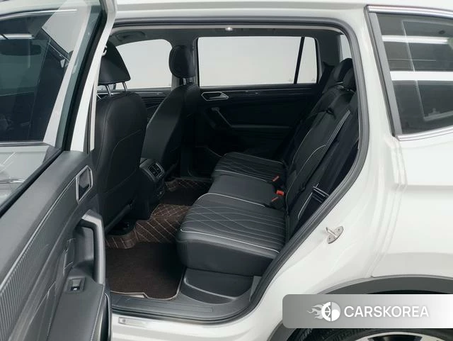 Volkswagen Tiguan L 2024 Белый из Китая, фото 3
