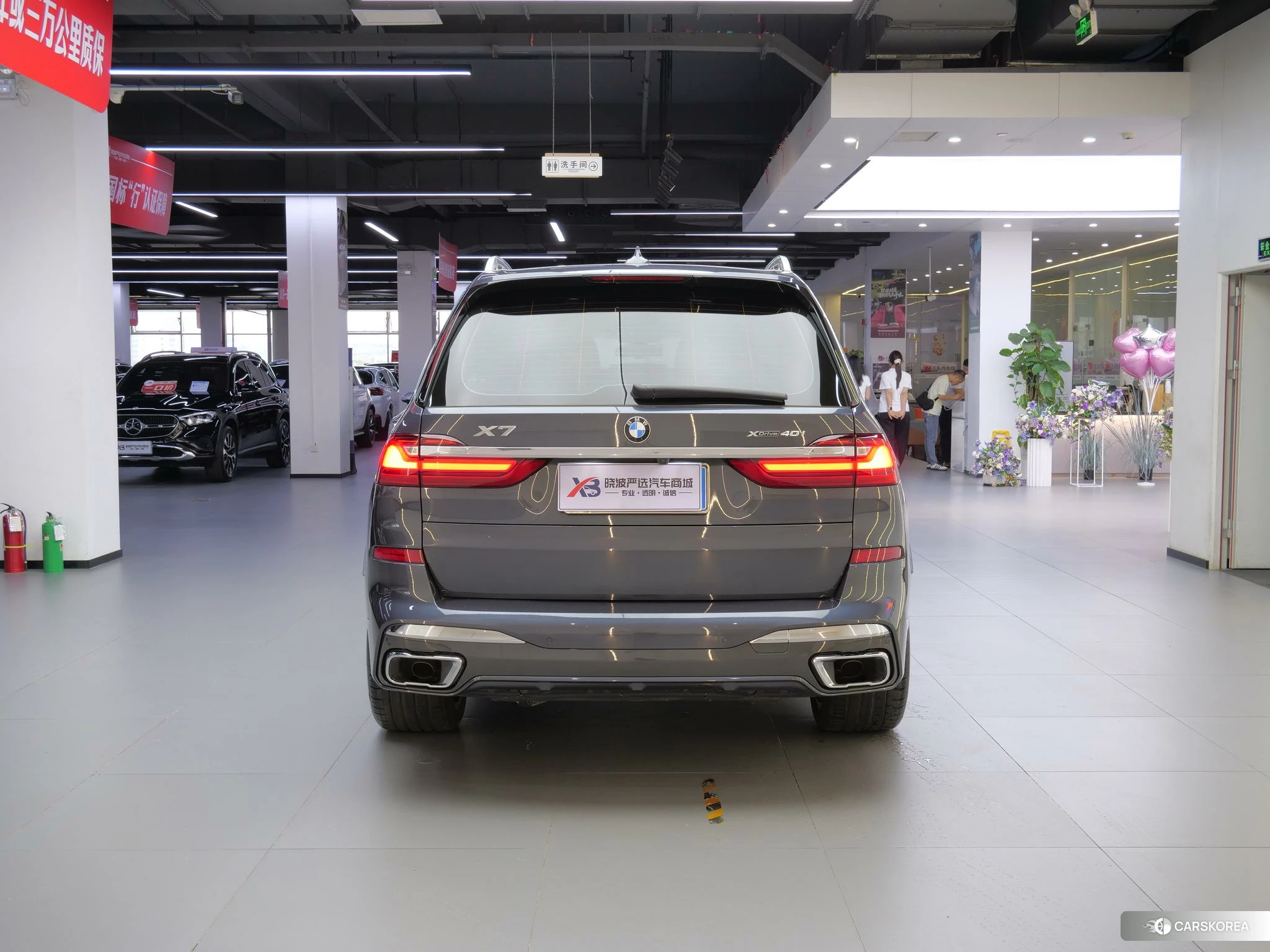 BMW X7 2020 Темно-серый из Китая, фото 3