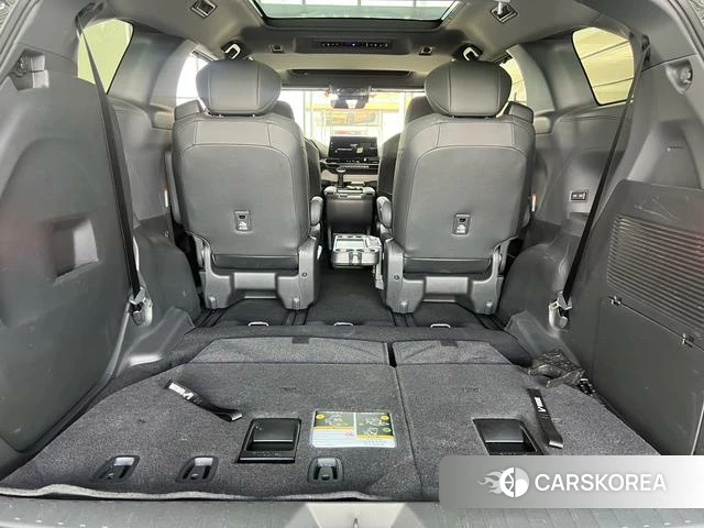 Toyota Grevia 2024 Черный из Китая, фото 3