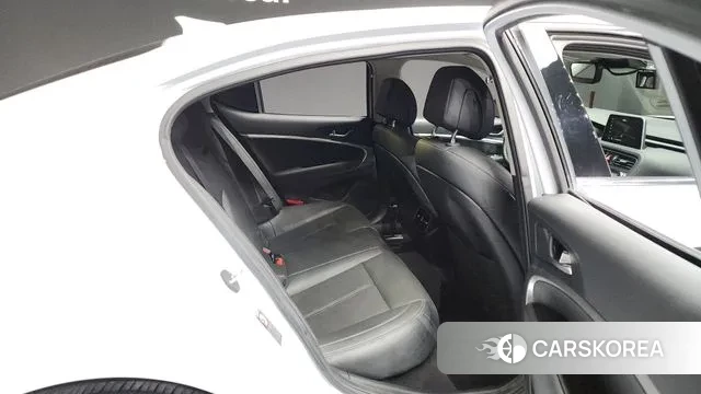 Genesis G70 2019 Белый из Кореи, фото 3