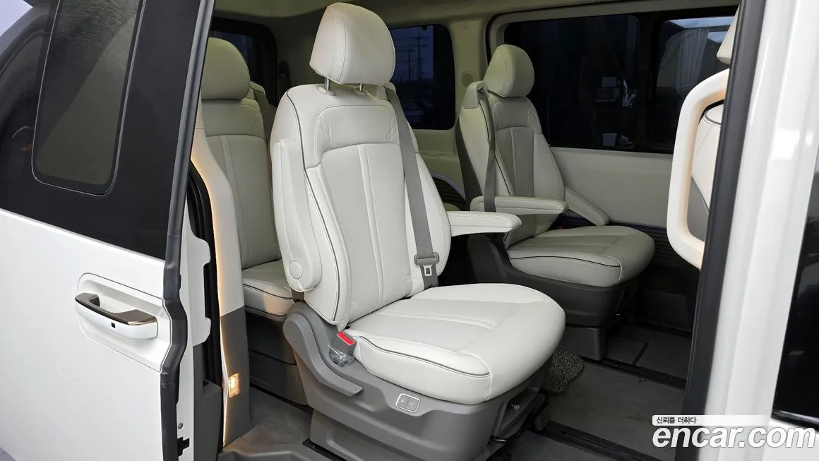 Hyundai Staria id 2041102 из Кореи 3