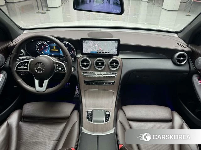 Mercedes-Benz GLC 2021 Белый из Китая, фото 3