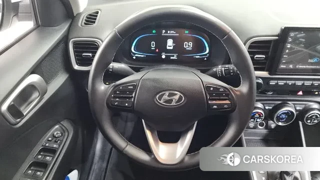 Hyundai Venue 2024 Белый из Кореи, фото 3