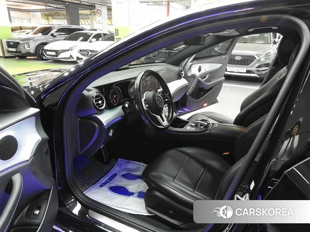 Mercedes-Benz E-Class W213 2019 Черный из Кореи, фото 3