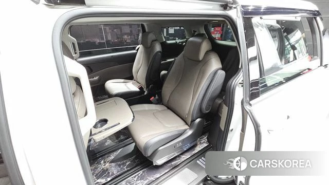 Kia The New Carnival 4th Generation 2025 Белый из Кореи, фото 3