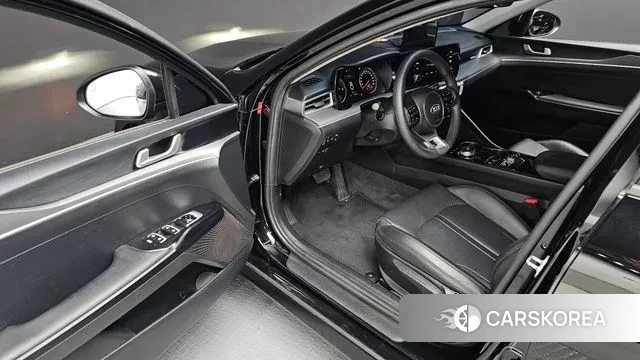 Kia K5 Hybrid 3rd Generation 2021 Черный из Кореи, фото 3