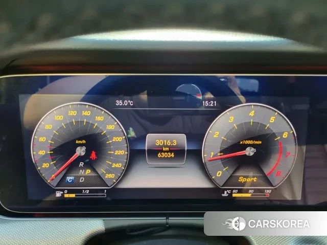 Mercedes-Benz E-Class W213 2018 Белый из Кореи, фото 3