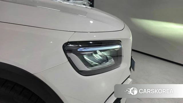 Mercedes-Benz GLB-Class X247 2026 Белый из Кореи, фото 3