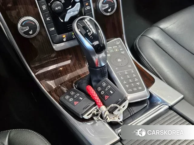 Volvo S60 2018 Белый из Кореи, фото 3