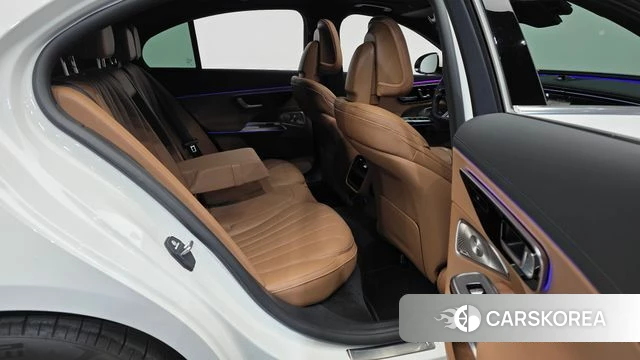 Mercedes-Benz E-Class W214 2025 Белый из Кореи, фото 3