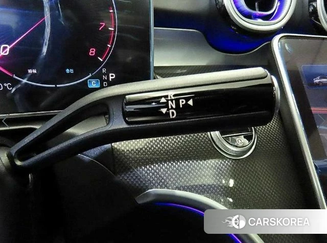 Mercedes-Benz C-Class W206 2025 Белый из Кореи, фото 3