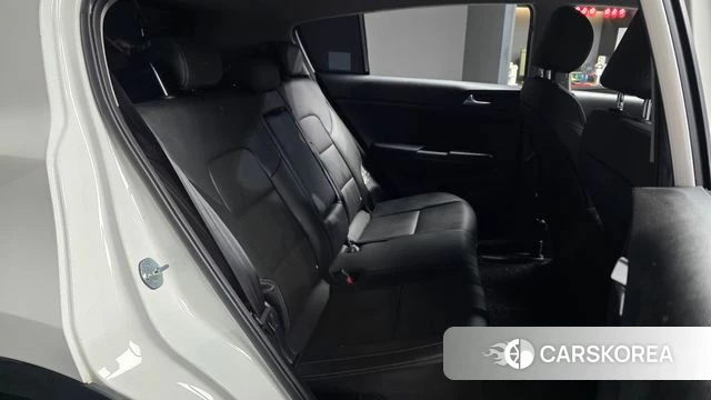 Kia Sportage The Bold 2021 Белый из Кореи, фото 3