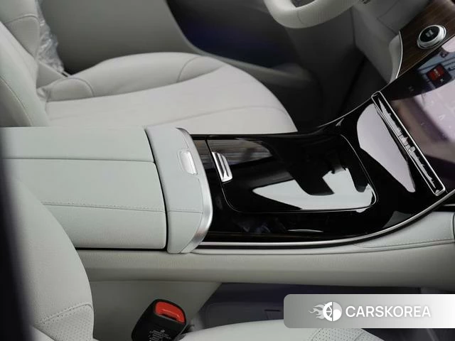 Mercedes-Benz EQE SUV 2026 Черный из Китая, фото 3