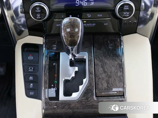 Toyota Elfa 2021 Белый из Китая, фото 3