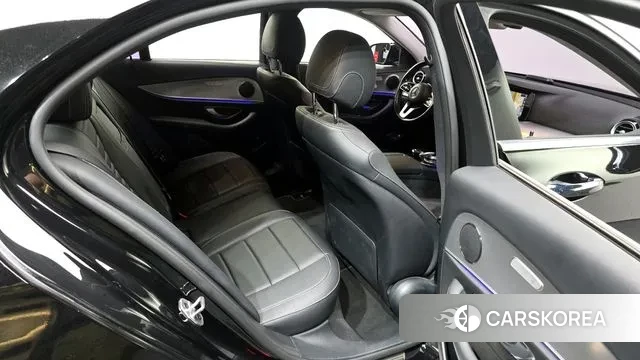 Mercedes-Benz E-Class W213 2019 Черный из Кореи, фото 3