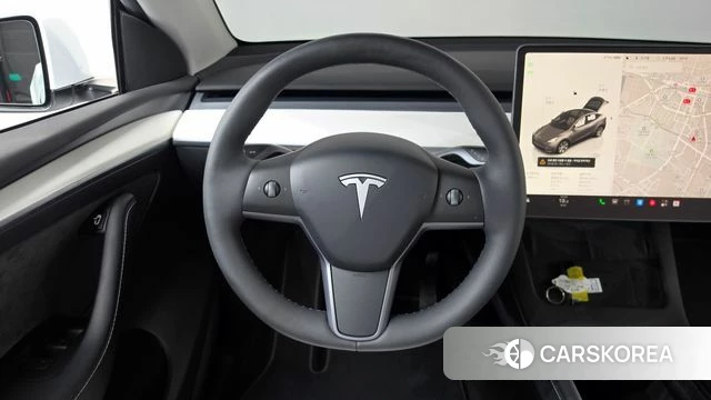 Tesla Model Y 2023 Белый из Кореи, фото 3