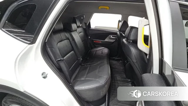 Kia Niro Plus 2022 Белый из Кореи, фото 3