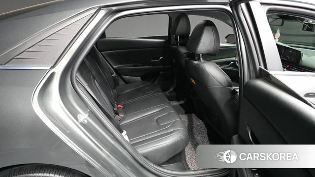 Hyundai Avante Hybrid (CN7) 2022 Серый из Кореи, фото 3