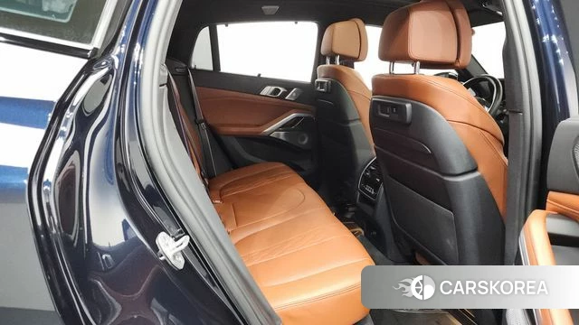 BMW X6 (G06) 2023 Черный из Кореи, фото 3