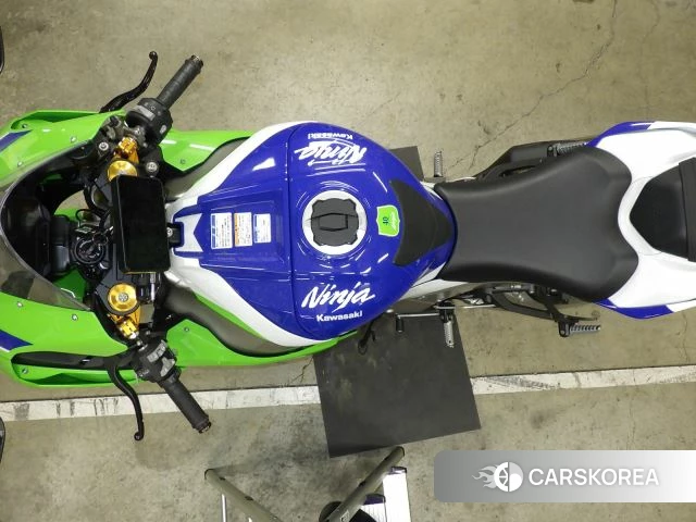 Kawasaki ZX-10R NINJA ABS 2023 из Японии
