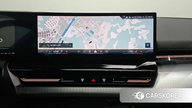 BMW 5 Series (G60) 2024 Белый из Кореи, фото 3