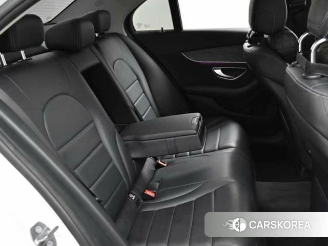 Mercedes-Benz C-Class W205 2019 Белый из Кореи, фото 3