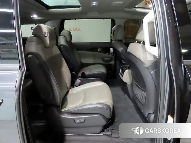 Kia The New Carnival 4th Generation 2024 Черный из Кореи, фото 3