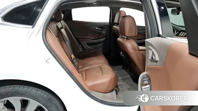 Chevrolet (GM Daewoo) All New Malibu 2018 Белый из Кореи, фото 3