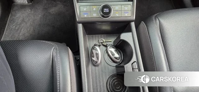 Hyundai Kona (SX2) 2024 Белый из Кореи, фото 3